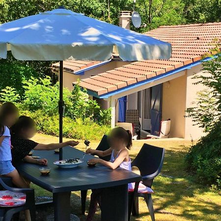 Vakantie Woning Le Chat Maison 175 Ecuras Esterno foto